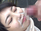 露出実況を生配信中の見せたがり露出狂に凸してみた。