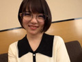 爆乳なメガネっ娘の現役女子大生ねんねちゃん18才