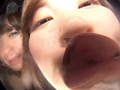 痴女レズに見つめられながらベロキスで迫られる僕