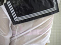 濡れて透ける着衣と下着