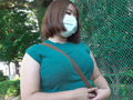 天然巨乳を揉む 豊満おっぱいを揉んだり吸ったりする！