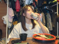 1K中出し部屋呑みドキュメント 流川莉央