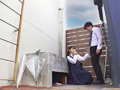 制服J●の大きなお尻に我慢できず 校内でワイセツ三昧。