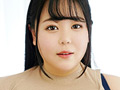 迫力満点！アイドル顔した驚異の豊満超乳素人娘さん