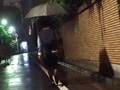 雨が降りしきる日、音が消される為○○パーが○行に及ぶ