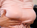 爆乳の姪を預かることになったが我慢できる自信がない