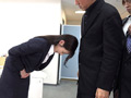 悪質クレーム謝罪で土下座してくれた同僚OL 森沢かな