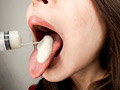 美女のベロ・口内自撮り
