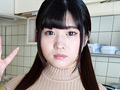 デカ乳が服の上からでもクッキリ目立つ居酒屋店員さん
