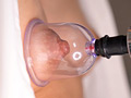 不感症の悩みを会社の先輩に打ち明けたら乳首開発で覚醒