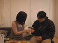 ニンゲン観察 配達員のチ○ポも食べちゃう変態ド痴女