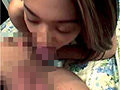 夫の目を盗んで浮気相手のおちんち○にむしゃぶりつき