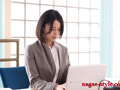 働く妻 出張先で●●れた4 新垣なつみ