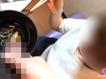 メガネの美女が飲尿食ザー初体験！