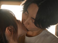 『灯りが落ちる前に』すれ違った兄弟を繋ぐ夜。