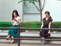 エッチなおねえさんがウブそうな素人女子をレズナンパ 5