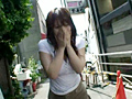 小便をかけて街中で物理的に羞恥心を感じさせる
