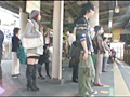 超満員電車でパンツとマ○コにチ○ポを挟んで射精