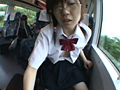 対面座席で脚を絡ませても抵抗しない女子○生3