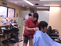 夫婦で営む職場で旦那の留守中に腰を振り出す倦怠期妻