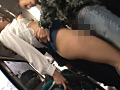 満員バスで乳揉み痴○され感じてしまった巨乳女2