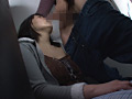 えずき汁が吹き出るイラマチオをされ続け喉奥イキする妻
