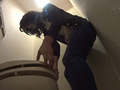 トイレが使用できず漏らした女は○されても抵抗できない