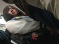 電車内で○○されたゴムまみれ女子○生