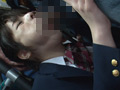 満員バスで制服越しに乳揉み痴○される巨乳女子○生