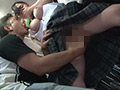 満員バスで制服越しに乳揉み痴○される巨乳女子○生2