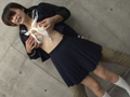乳首をいじられ失禁イキしながら発情する女子○生