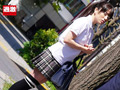 痴○師にローターぶち込まれイキまくるニーハイ女子○生