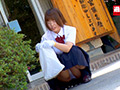 痴○師に乳首をいじられ続けS字反りイキする女子●生