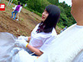 痴○師に乳首をいじられ続けS字反りイキする女子●生