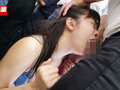 痴○師に満員電車の中で下着姿にされ抵抗できない敏感女