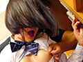 乳首をいじられ失禁イキしながら発情する女子○生4