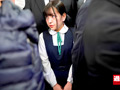 ちっちゃな女の子を囲んで痴○する卑劣巨漢集団2