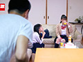 媚○を盛られ発情し逆3Pでイキまくる巨乳姉妹
