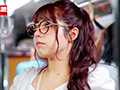 じぃさんの舐め廻し乳揉み痴○で感じてしまった巨乳女3