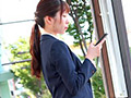 痴○師にパンストの中で手マンされ潮を吹きまくる女4