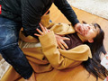 女の腰を押さえつけ逃がさない鷲掴み膣奥射精2