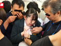 串刺しJ○痴○ 抵抗の暇を与えられず○された華奢娘