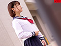制服越しにねっとり乳揉み痴○18ショートカット女子○生