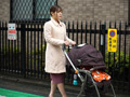 痙攣が止まらないベビーカー妻12 イキ壊れる巨乳妻