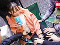 友達を助けれず2人同時にまわされた女子キャンパー