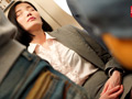 対面痴○で何度もイカされ舌を絡ませるベロキス発情娘3