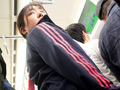 巨乳少女羞恥電車 発育した胸を変態性癖で汚しまくれ！