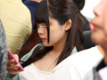 透け巨乳を見られる羞恥で抵抗できないシアーシャツ女子