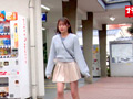 潮を吹かされ続け屈服する敏感女子大生3 清純華奢娘