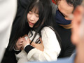 乳首開発電車 小柄AAカップ娘